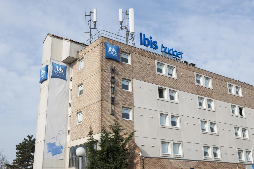 Ibis Budget Goussainville Charles De Gaulle Exterior photo